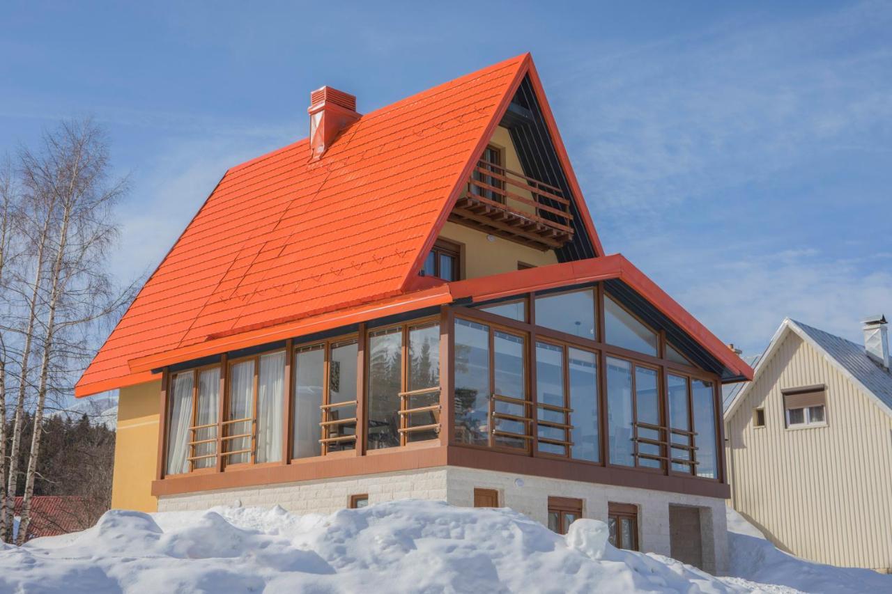 Borovnica Sweet Apartments Žabljak エクステリア 写真