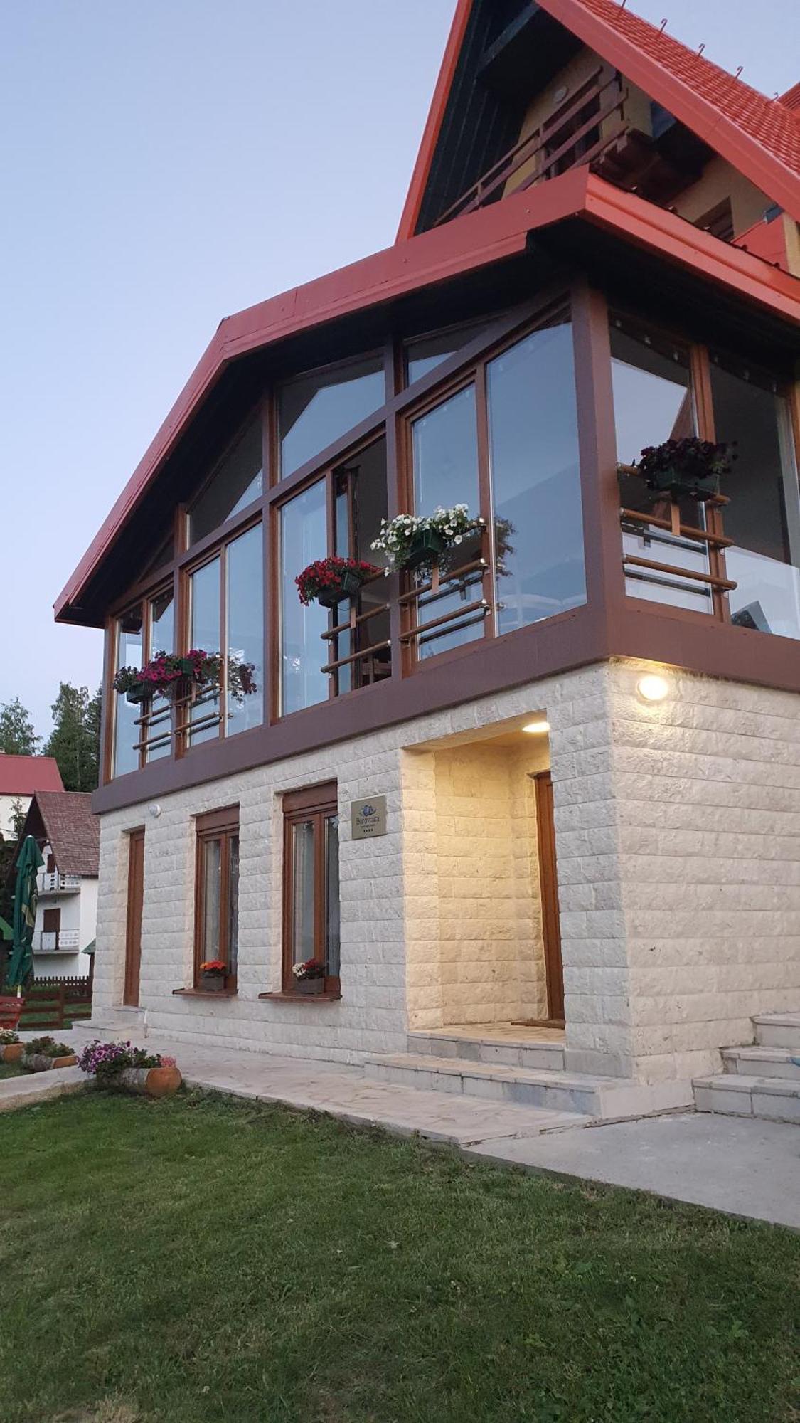 Borovnica Sweet Apartments Žabljak エクステリア 写真